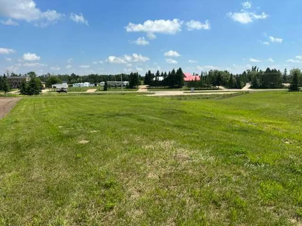 112 Bruhn Boulevard Rural Ponoka County AB T0C 2J0