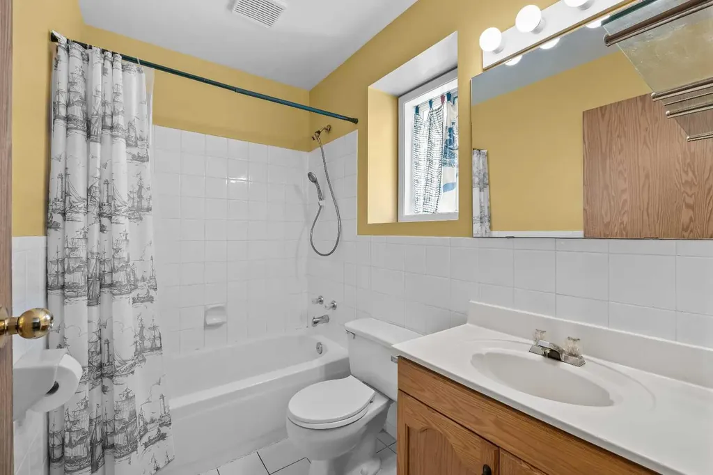 316 Coventry Close NE Calgary AB T3K 4C5