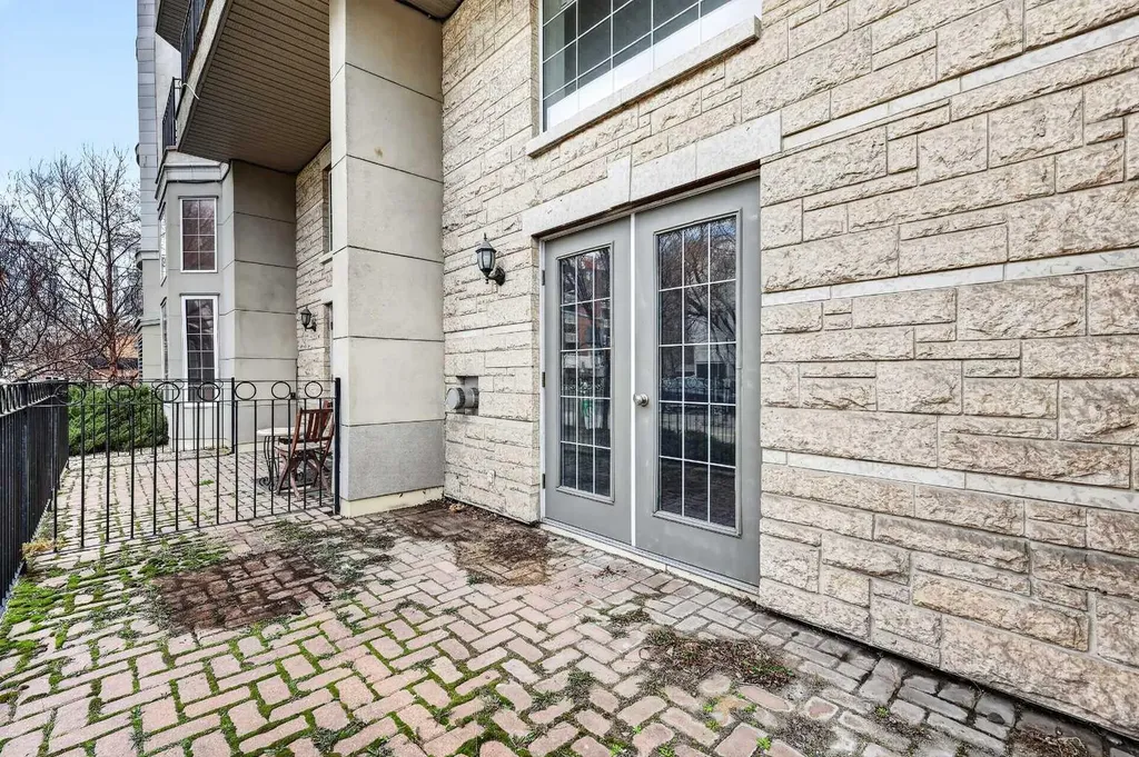 527 15 Avenue SW Calgary AB t2r1r5