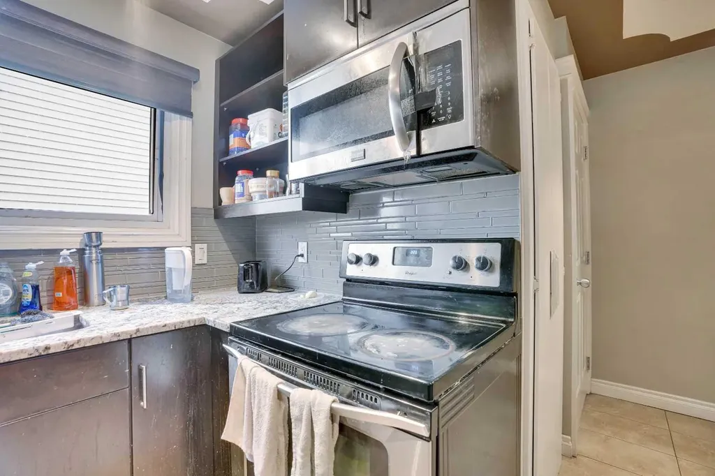 528 Whiteridge Way NE Calgary AB T1Y2Y4