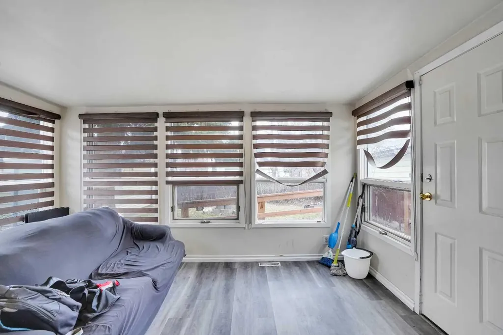 528 Whiteridge Way NE Calgary AB T1Y2Y4