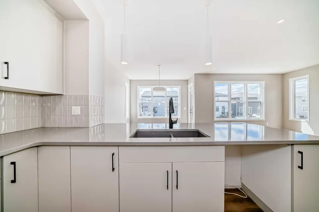 50 Magnolia Gardens SE Calgary AB T3M 2P6
