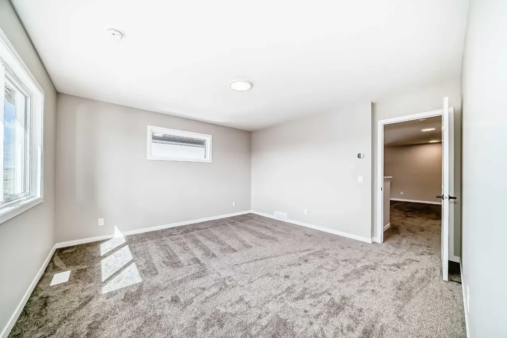 50 Magnolia Gardens SE Calgary AB T3M 2P6