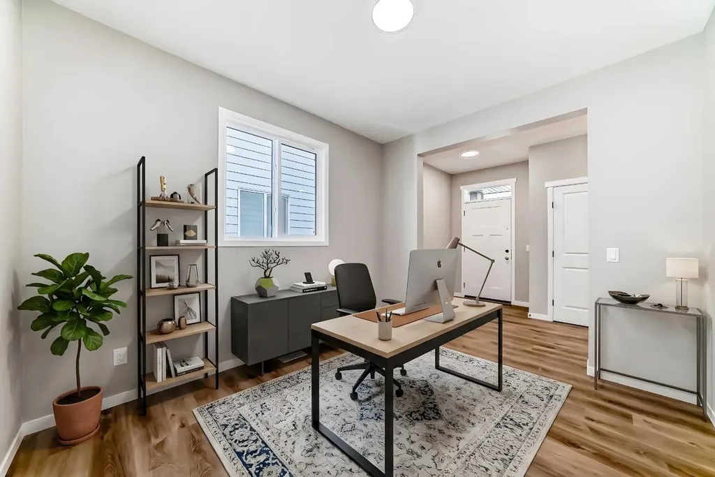 50 Magnolia Gardens SE Calgary AB T3M 2P6
