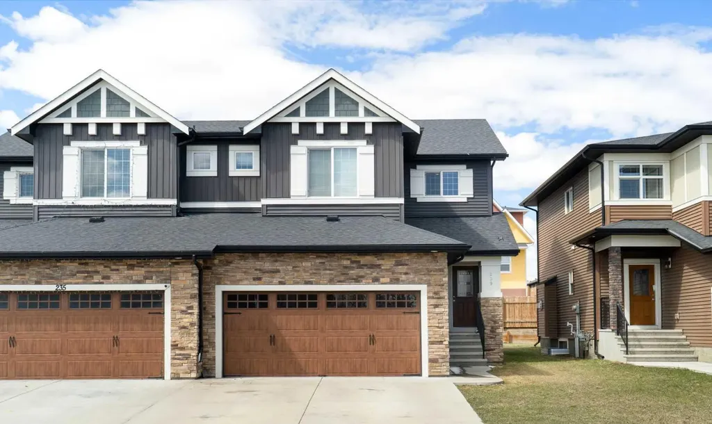 239 Kinniburgh Road Chestermere AB T1X 0Y7