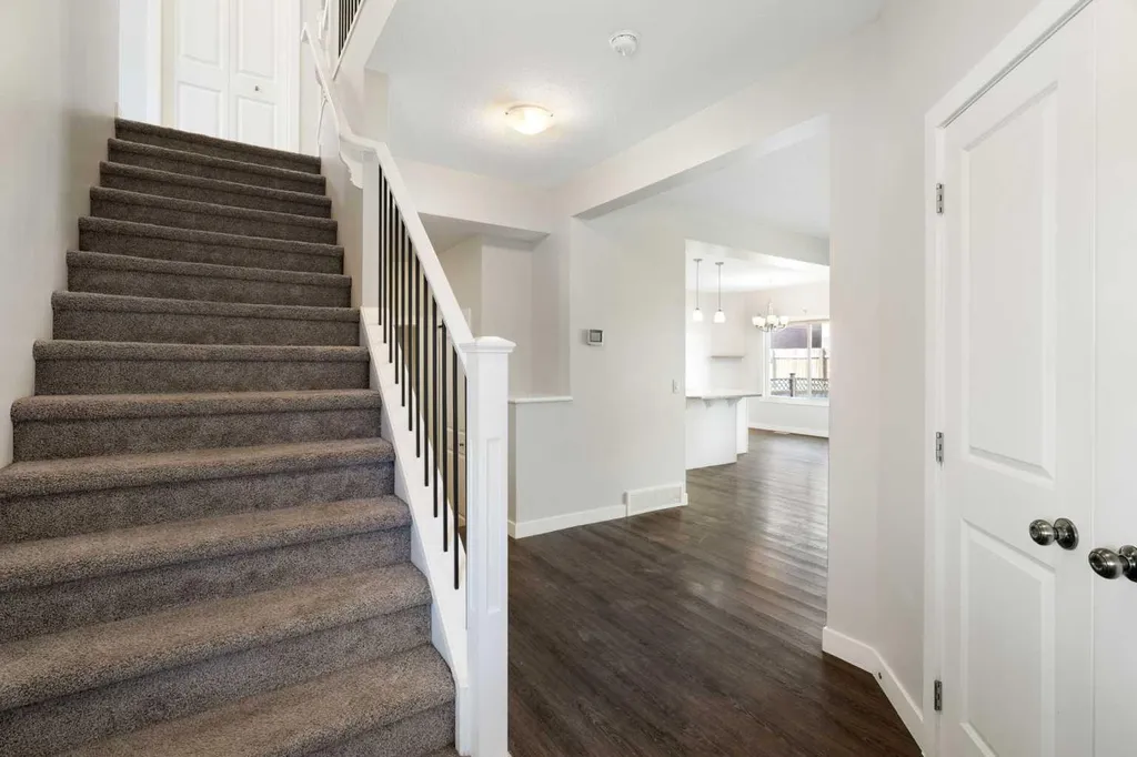 239 Kinniburgh Road Chestermere AB T1X 0Y7