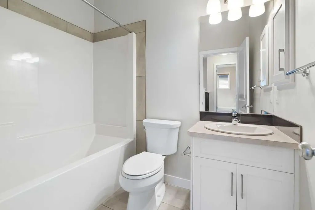 239 Kinniburgh Road Chestermere AB T1X 0Y7