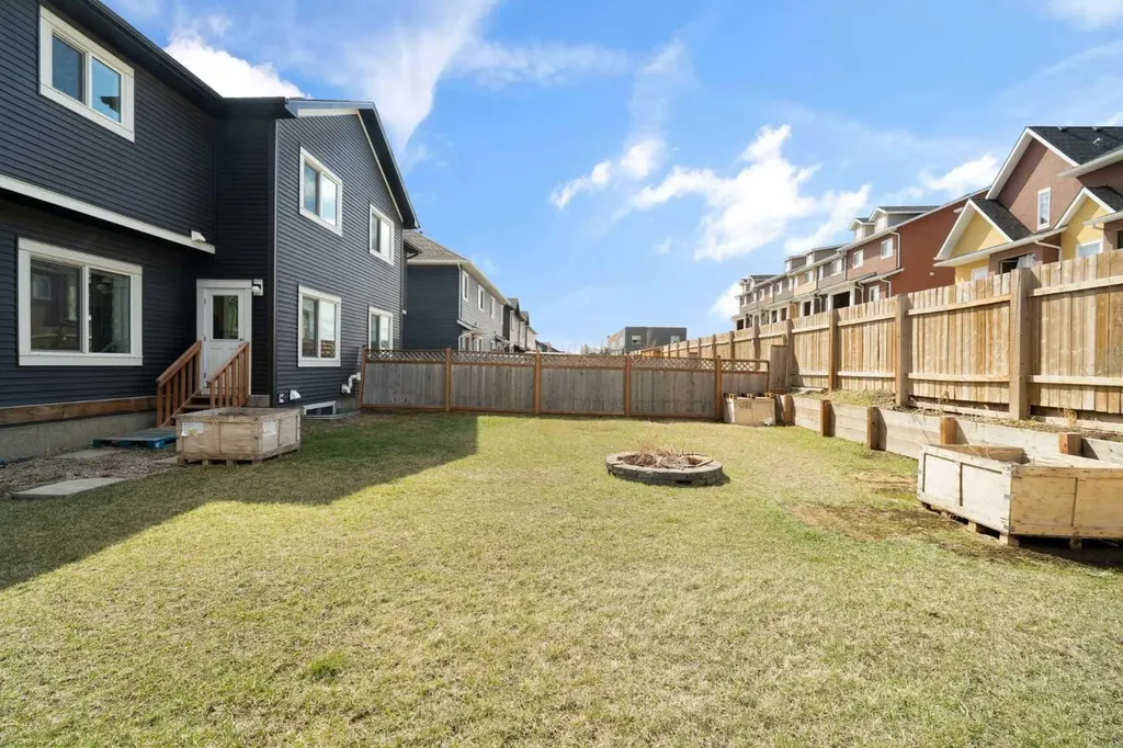 239 Kinniburgh Road Chestermere AB T1X 0Y7