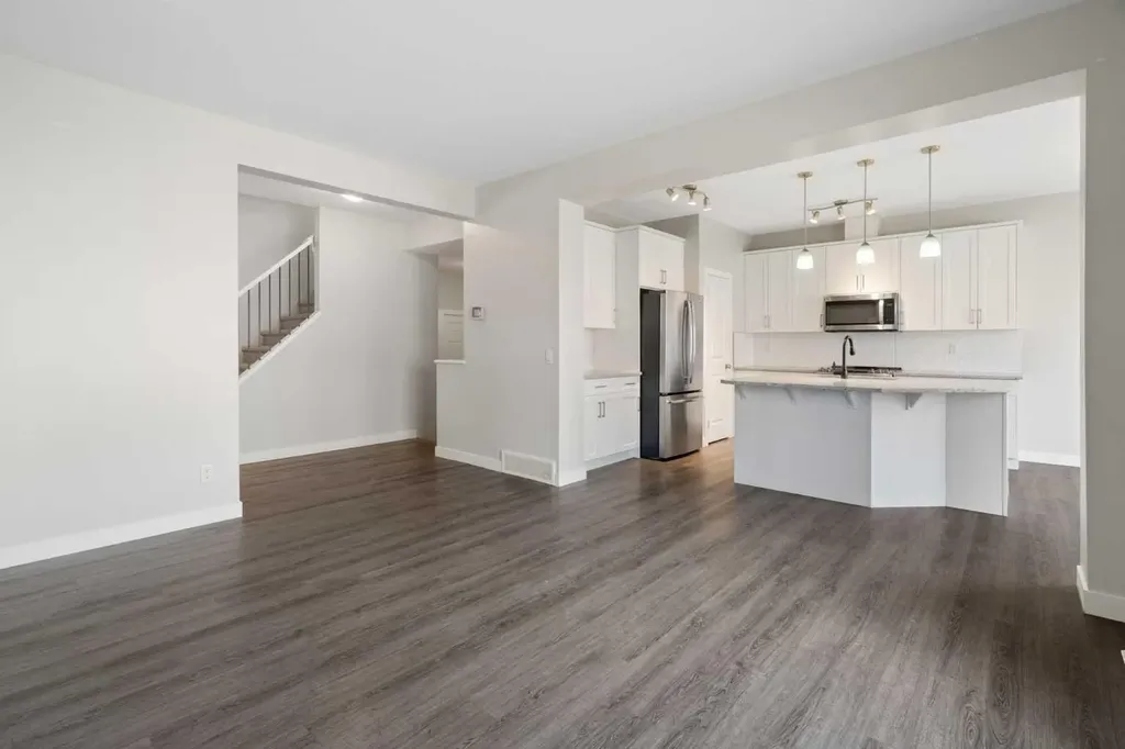 239 Kinniburgh Road Chestermere AB T1X 0Y7
