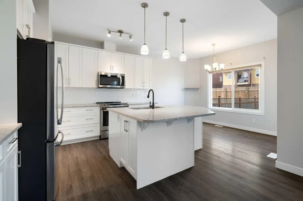 239 Kinniburgh Road Chestermere AB T1X 0Y7