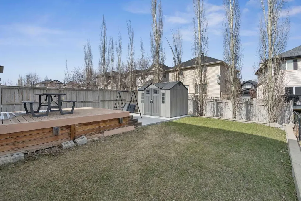 357 Kincora Drive NW Calgary AB T3R 1N3