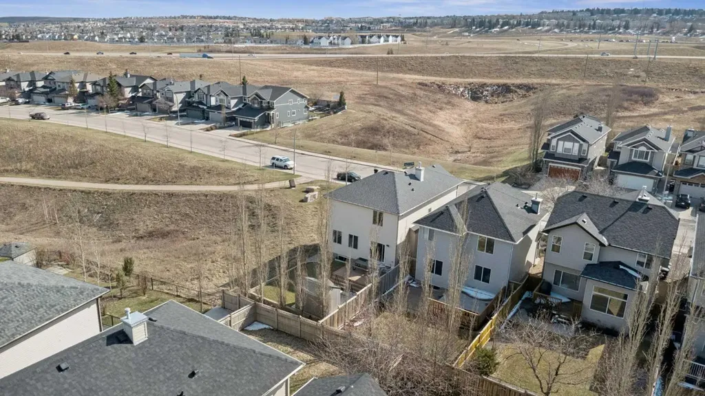 357 Kincora Drive NW Calgary AB T3R 1N3