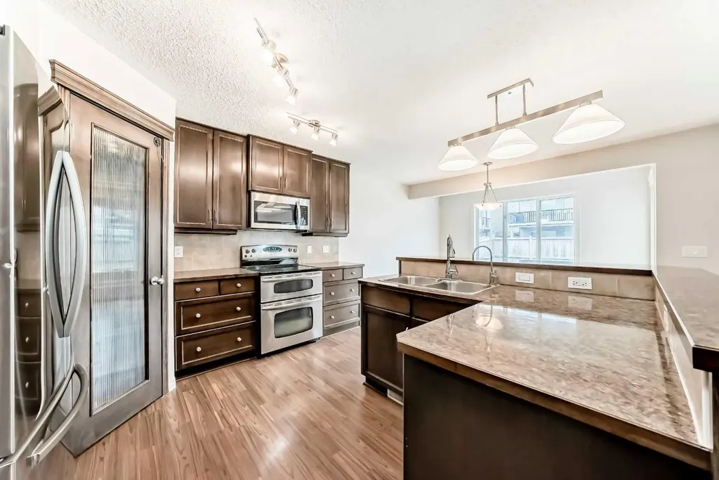 455 Cimarron Boulevard Okotoks AB T1S 0H7