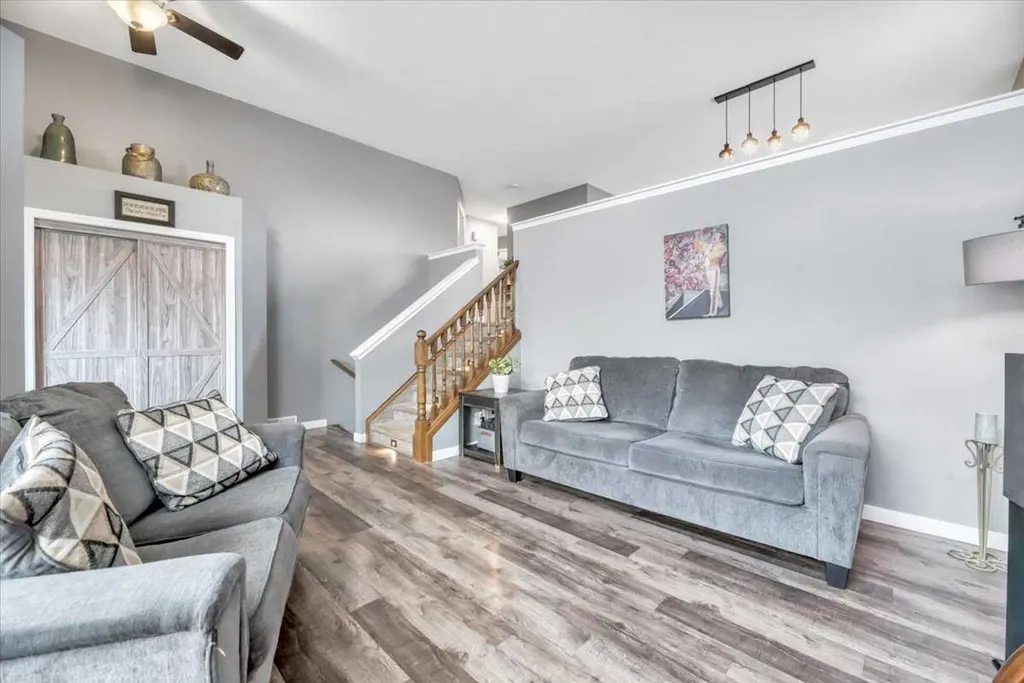 156 Aspen Creek Crescent Strathmore AB T1P 0A7