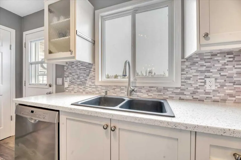 156 Aspen Creek Crescent Strathmore AB T1P 0A7