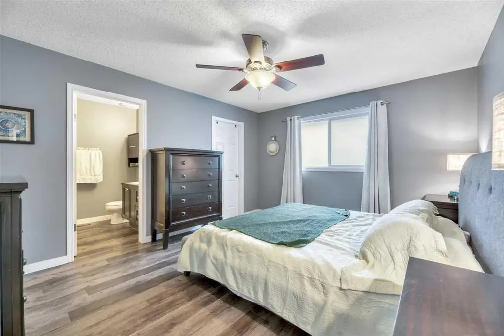 156 Aspen Creek Crescent Strathmore AB T1P 0A7