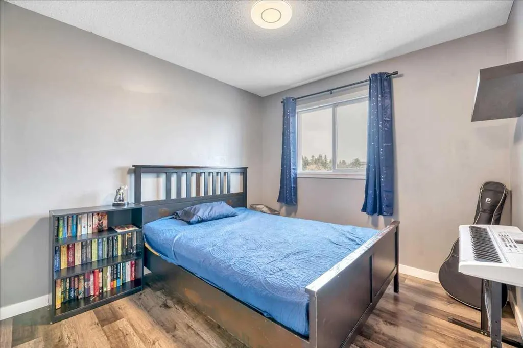 156 Aspen Creek Crescent Strathmore AB T1P 0A7