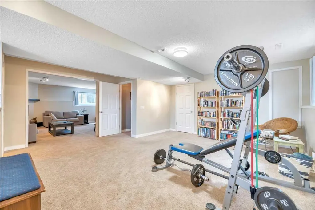156 Aspen Creek Crescent Strathmore AB T1P 0A7