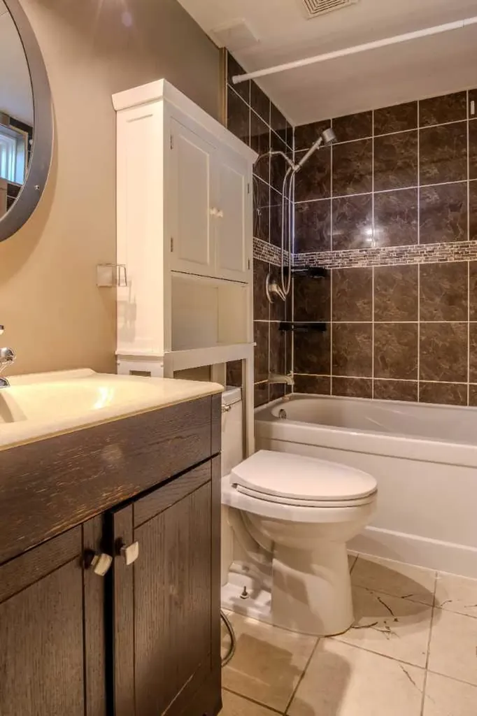 5936 Madigan Drive NE Calgary AB T2A 5A3