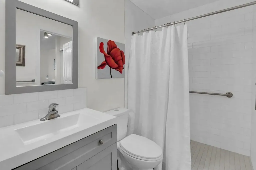 1818 Simcoe Boulevard SW Calgary AB T3H 3L9
