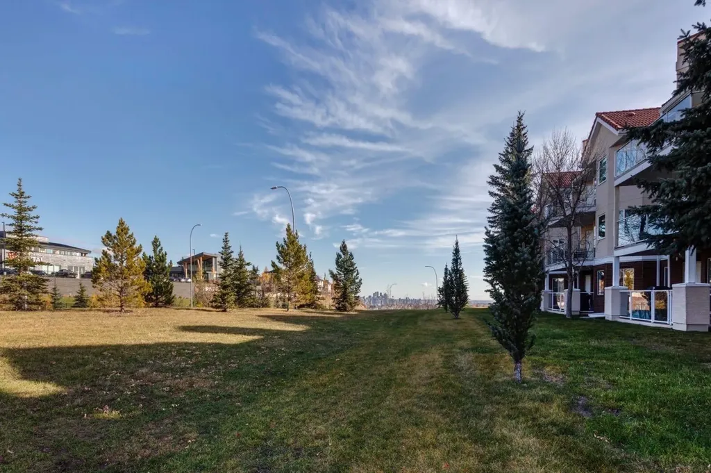 1818 Simcoe Boulevard SW Calgary AB T3H 3L9