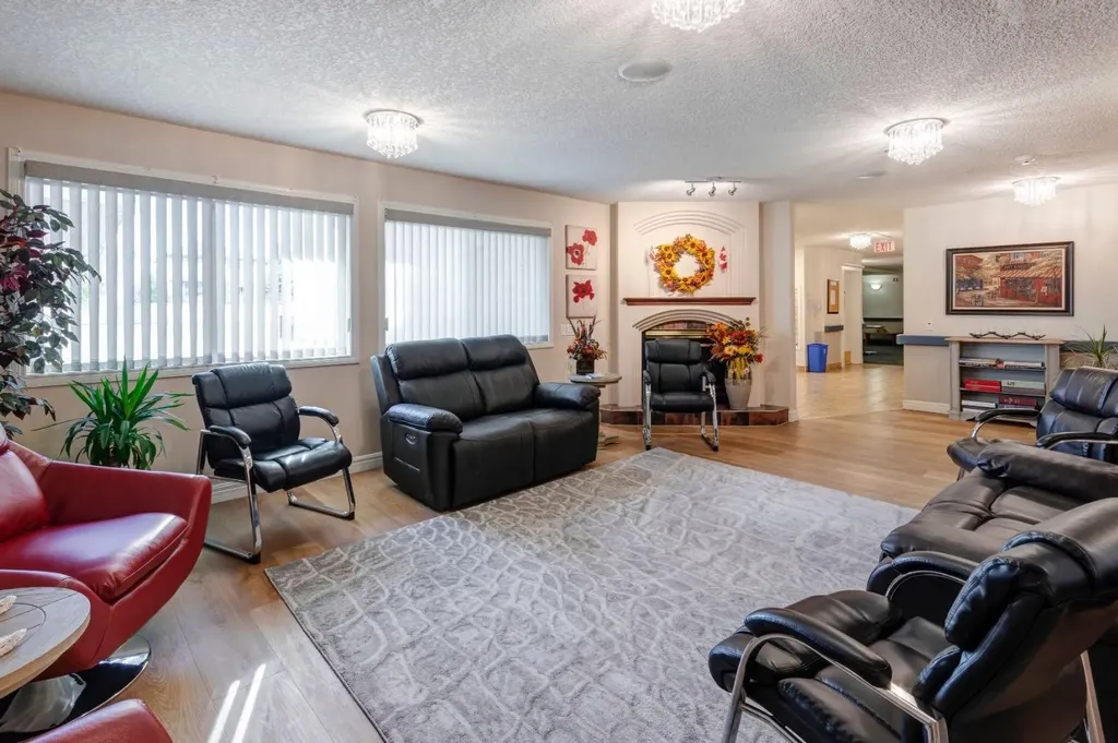 1818 Simcoe Boulevard SW Calgary AB T3H 3L9
