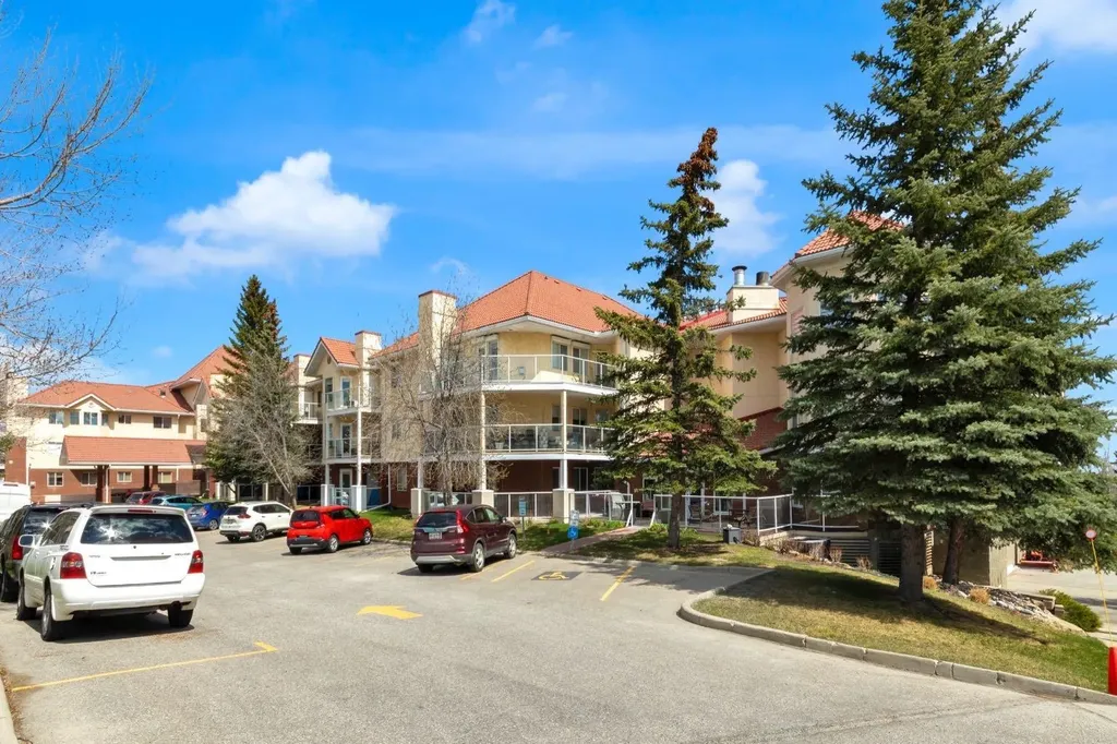 1818 Simcoe Boulevard SW Calgary AB T3H 3L9