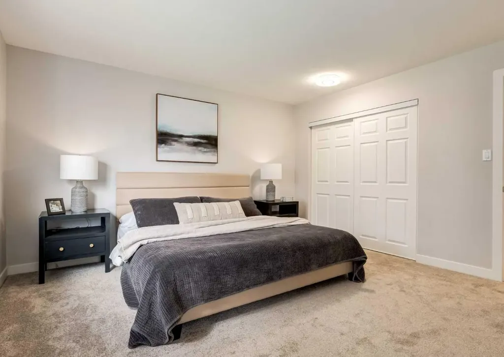176 Mapleburn Drive SE Calgary AB T2J1Y6