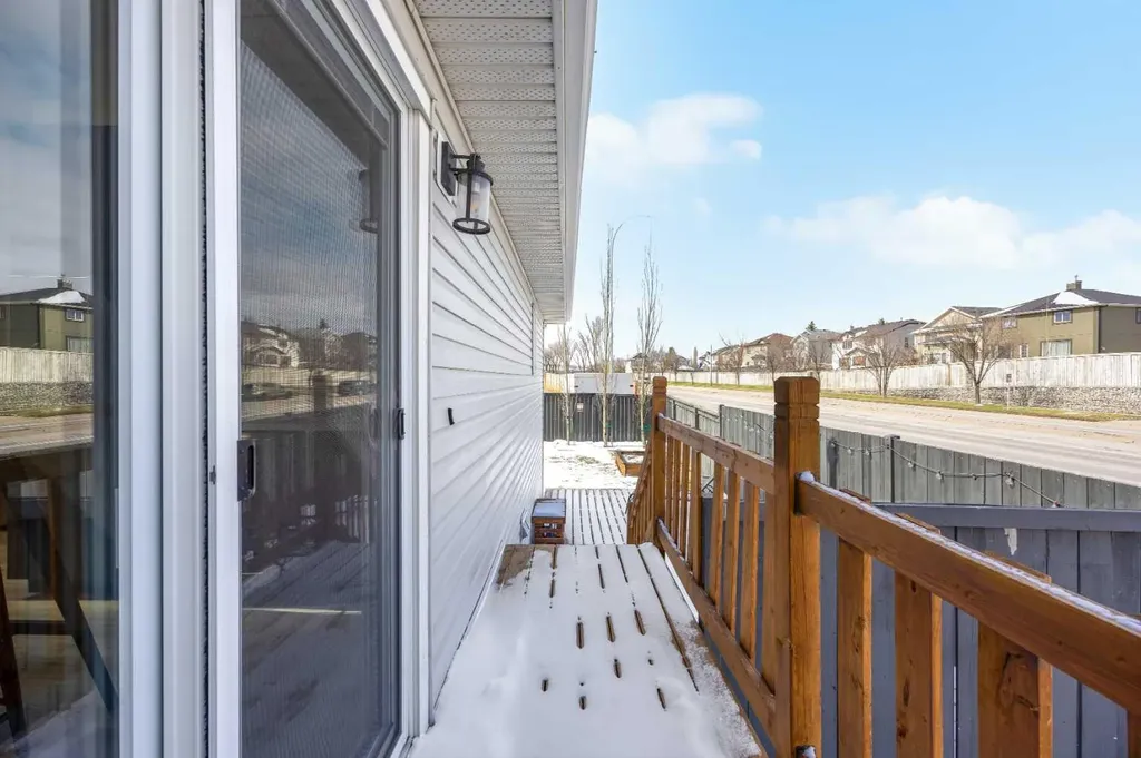 5 Country Hills Drive NW Calgary AB T3K 4S5