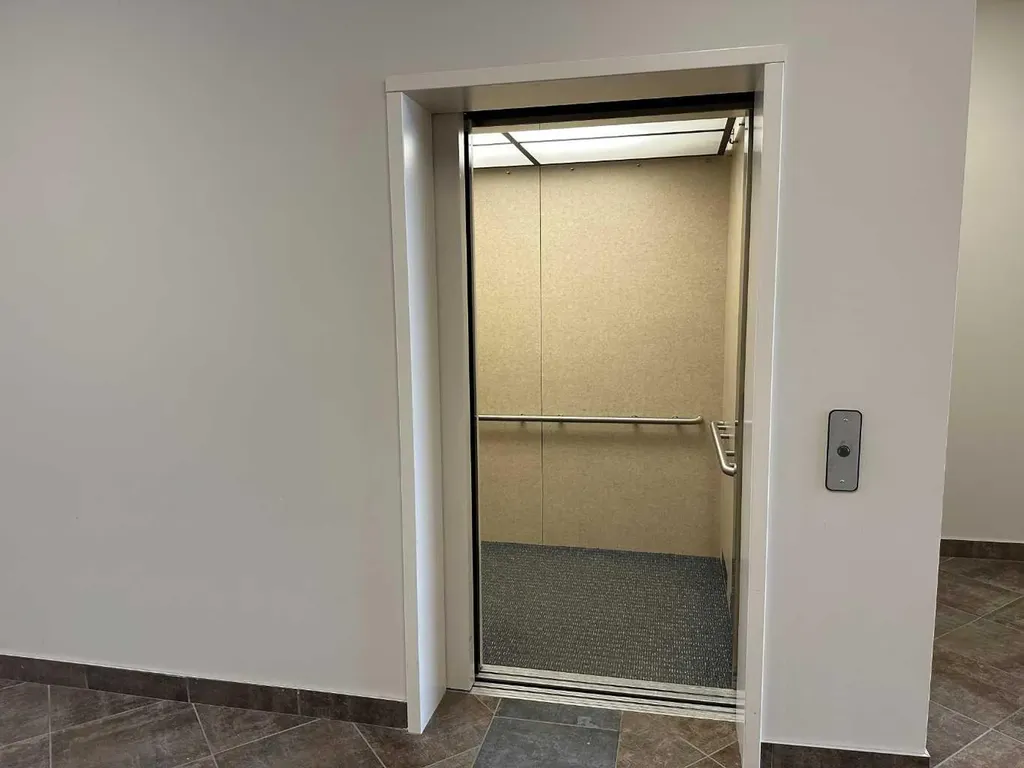 10055 120 Avenue Grande Prairie AB T8V 8H8