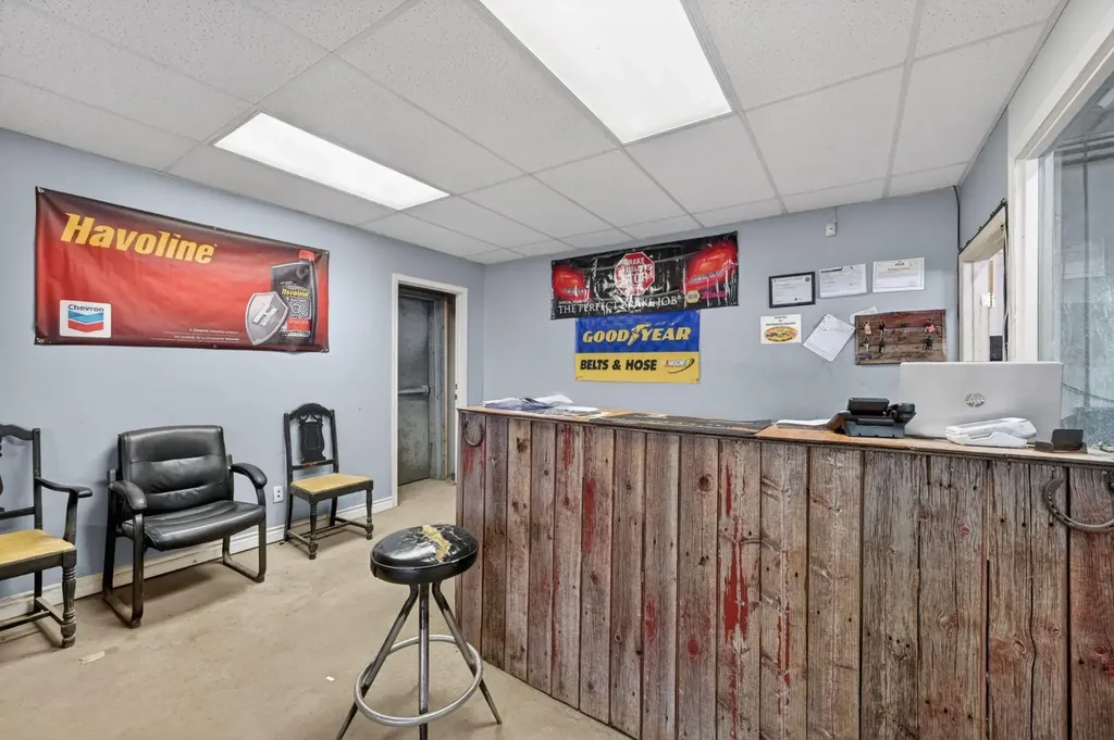 5115 1 Street W Claresholm AB T0L 0T0
