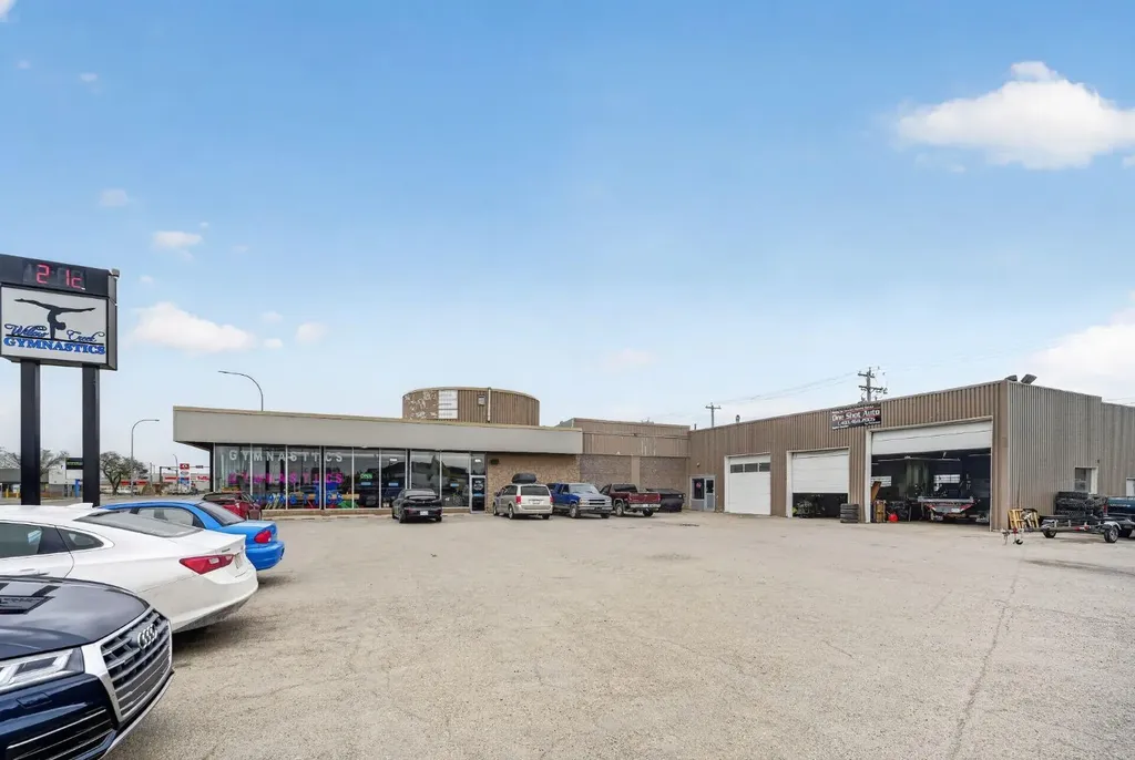 5115 1 Street W Claresholm AB T0L 0T0