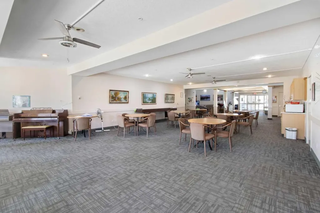 3 Parklane Way Strathmore AB T1P 1N6