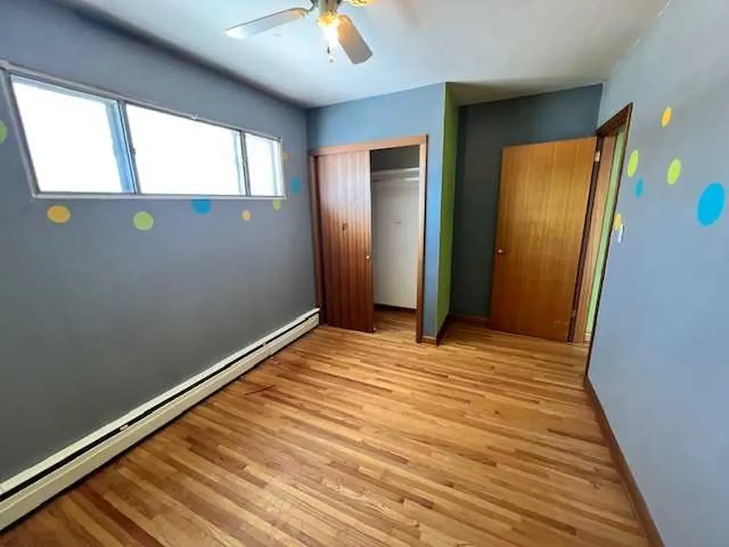 5021 47 Street Daysland AB T0B 1N0