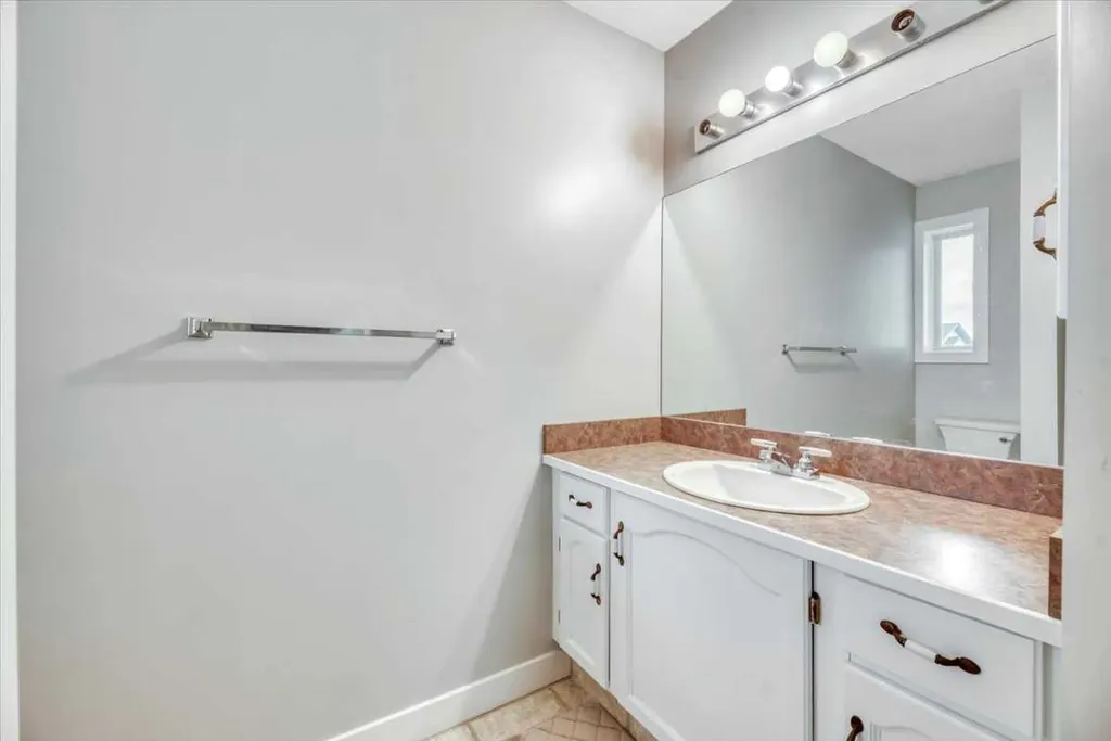 223 Coventry Road NE Calgary AB T3K 5H6