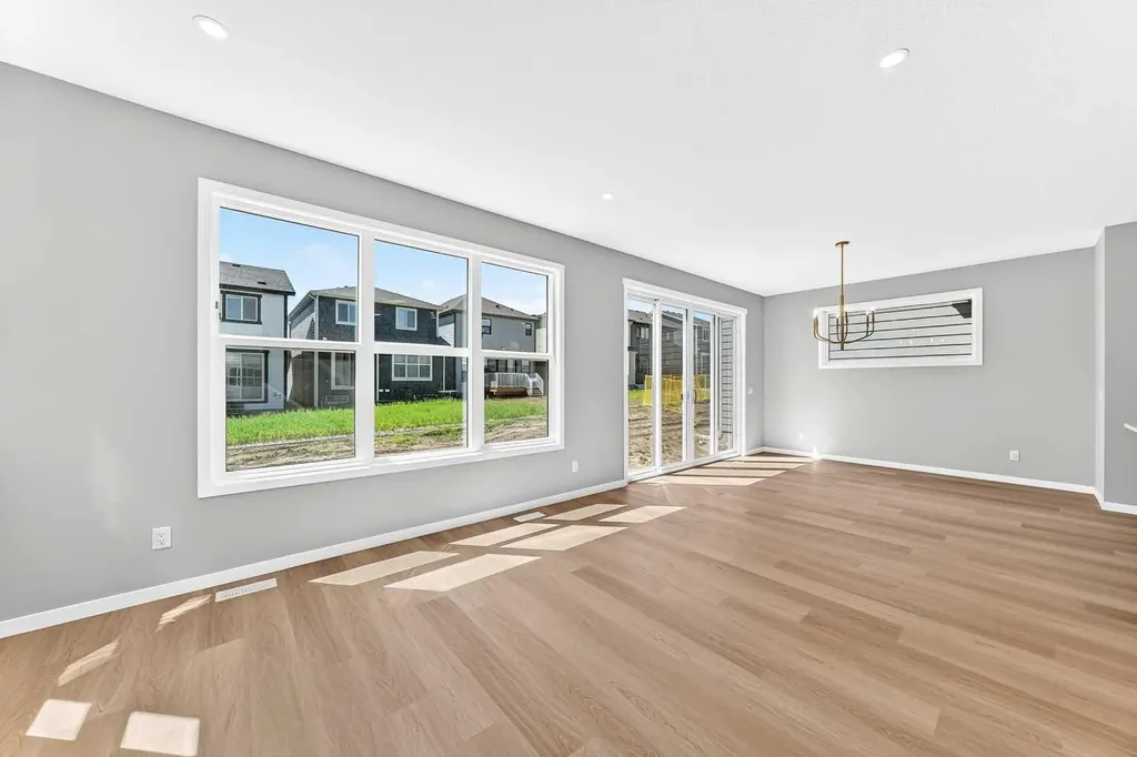 547 Mercado Avenue SE Calgary AB T3M 4C9