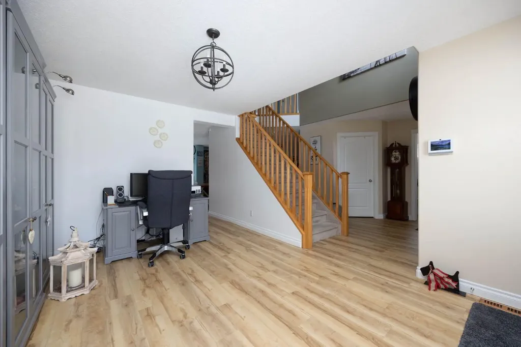 134 Cottonwood Creek Way Fort Mcmurray AB T9K 2T9