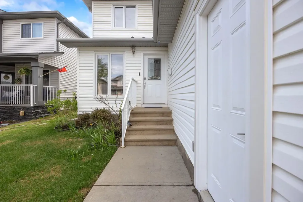 134 Cottonwood Creek Way Fort Mcmurray AB T9K 2T9