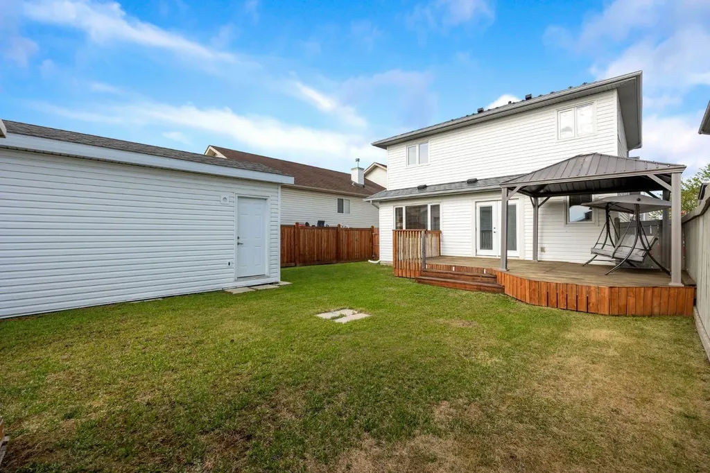134 Cottonwood Creek Way Fort Mcmurray AB T9K 2T9