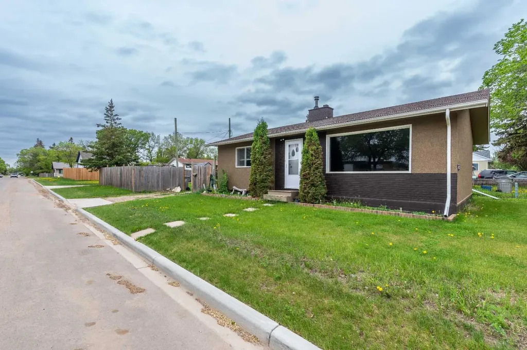 4801 42 Street Lloydminster SK S9V 0E3