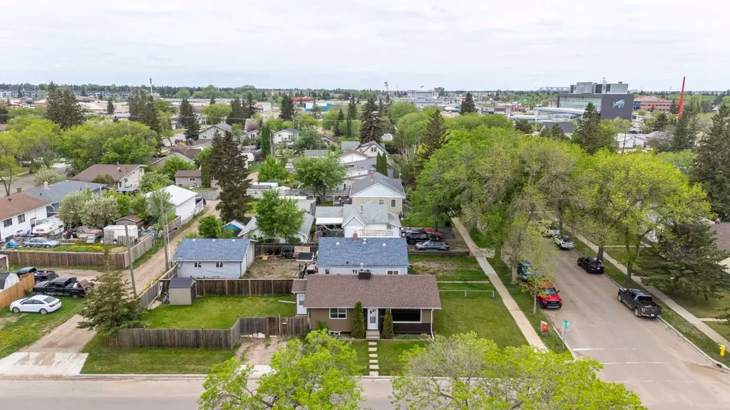 4801 42 Street Lloydminster SK S9V 0E3