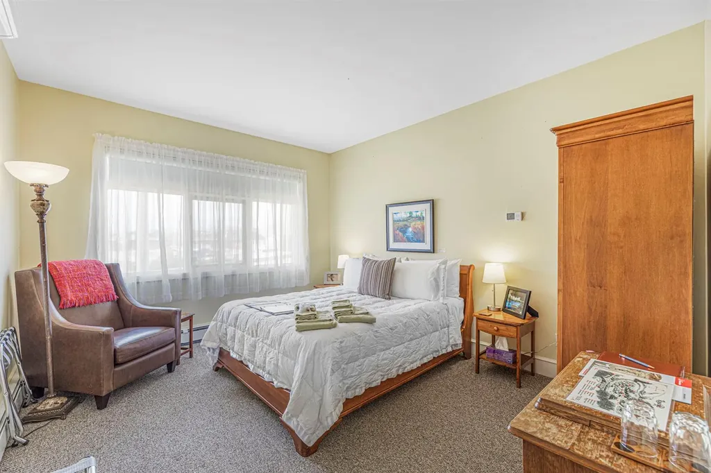 111 Severn Avenue Rosebud AB T0J 2T0