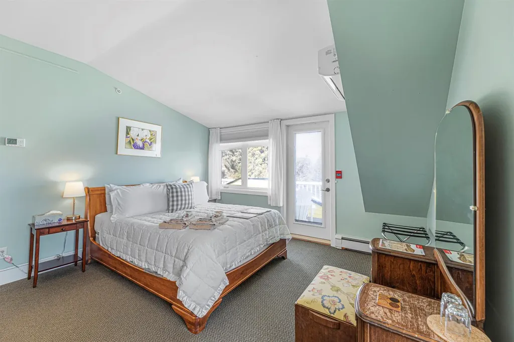 111 Severn Avenue Rosebud AB T0J 2T0