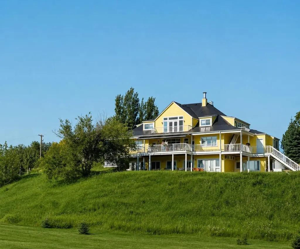 111 Severn Avenue Rosebud AB T0J 2T0