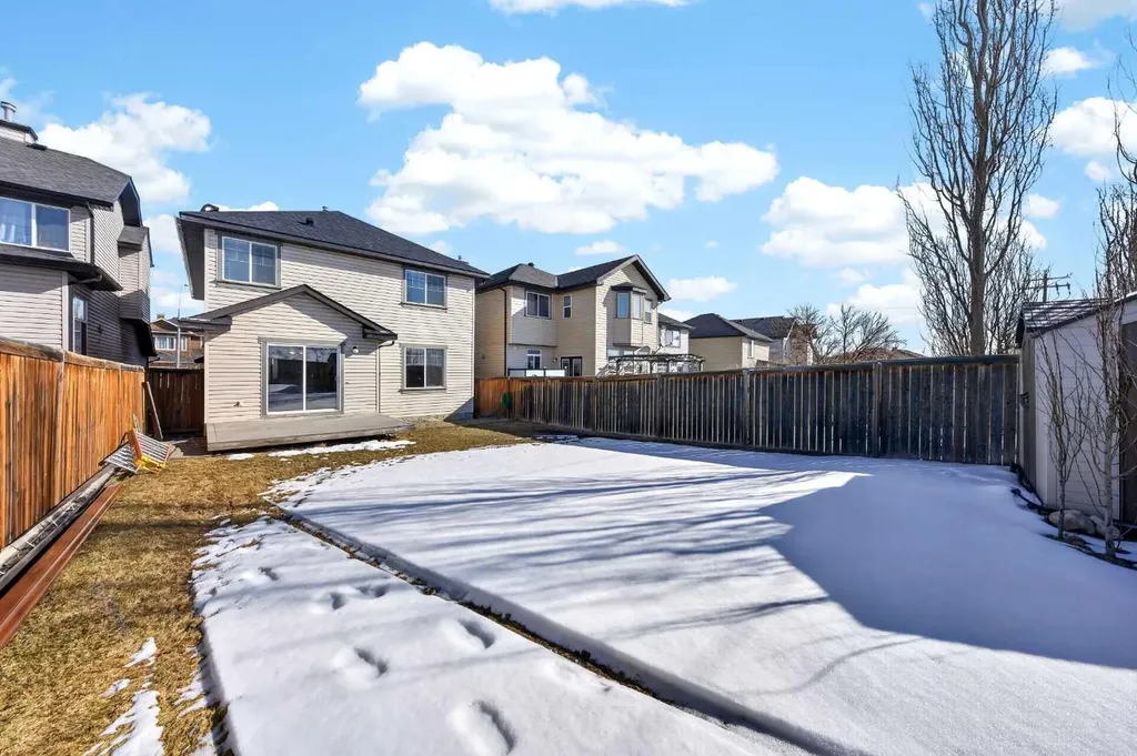 172 Kincora Drive NW Calgary AB T3R 1L5