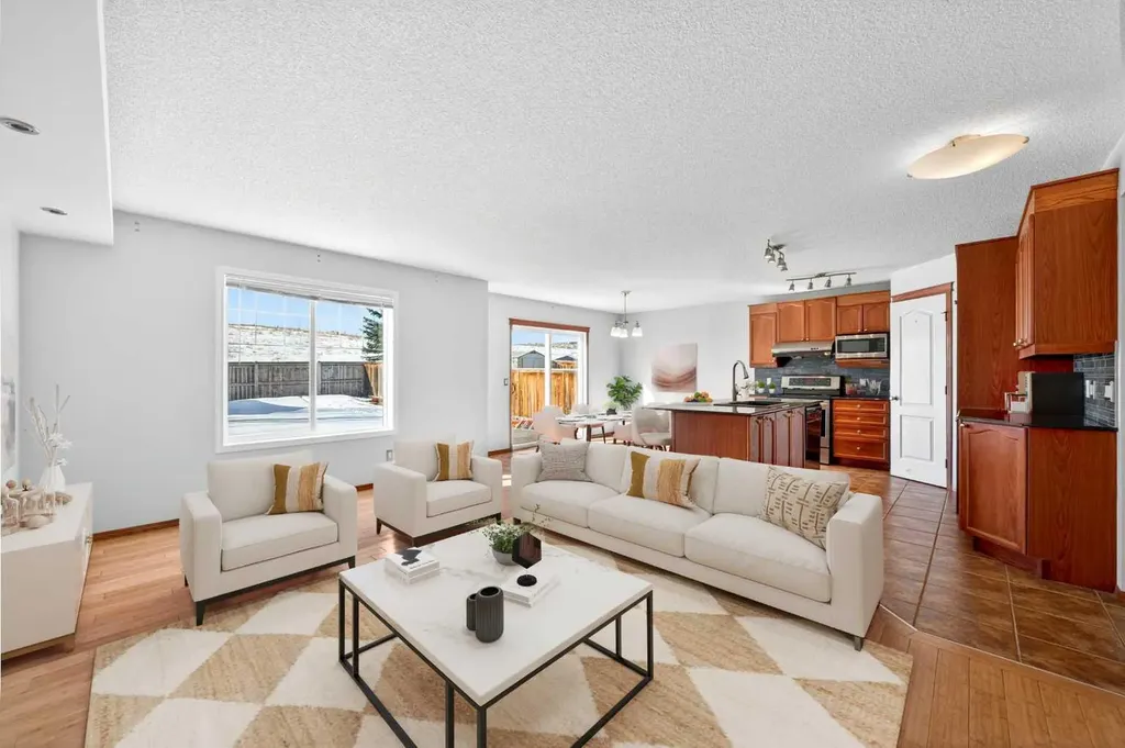 172 Kincora Drive NW Calgary AB T3R 1L5