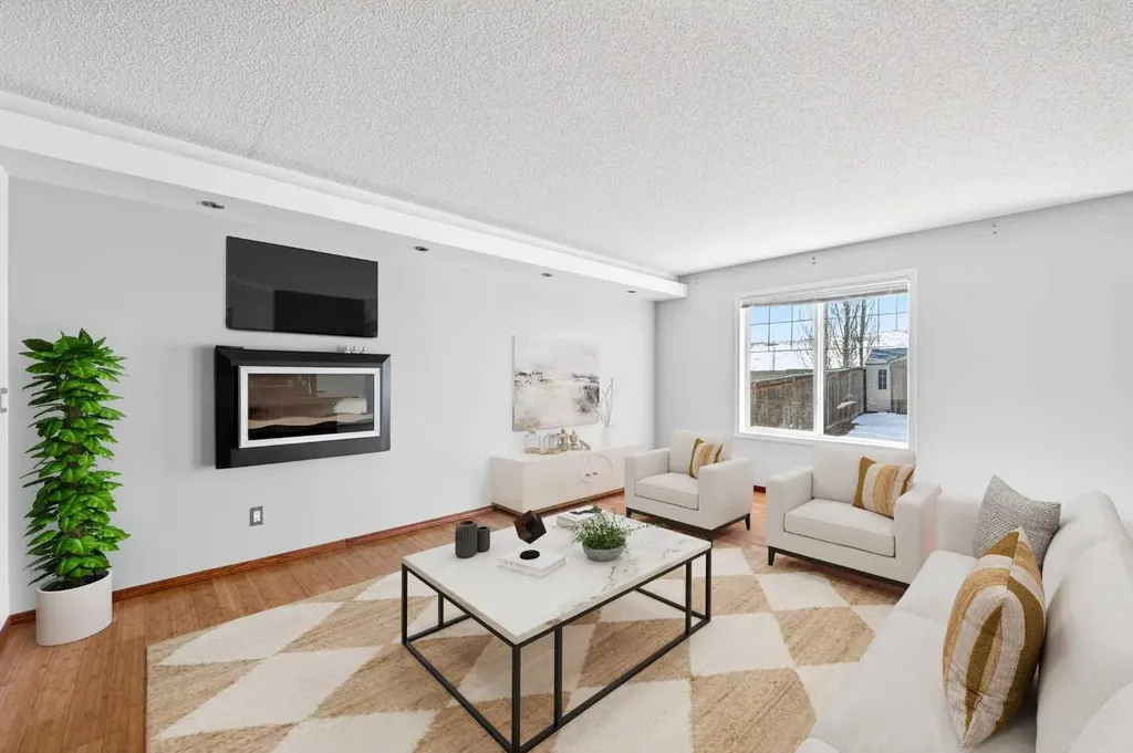 172 Kincora Drive NW Calgary AB T3R 1L5