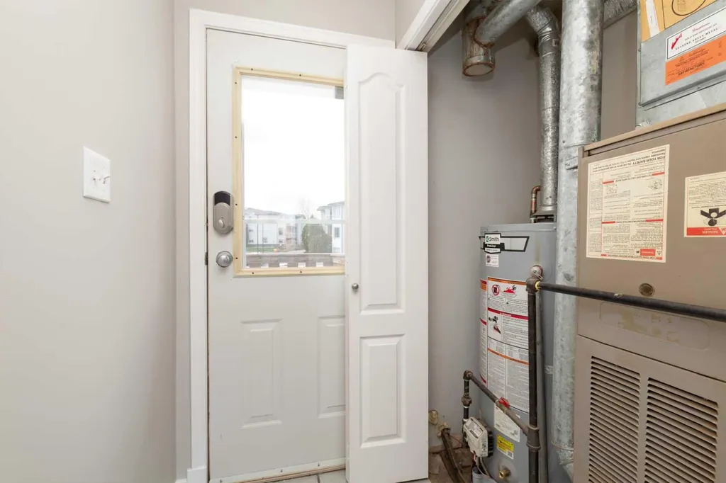 158 Jerry Potts Boulevard W Lethbridge AB T1K 7G7