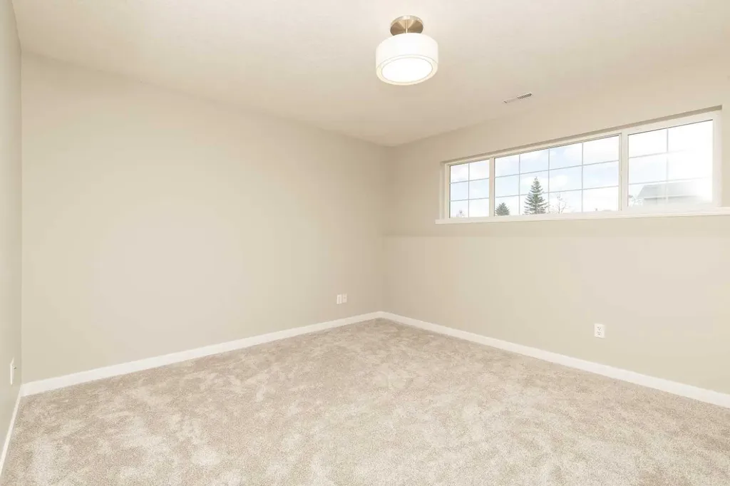 158 Jerry Potts Boulevard W Lethbridge AB T1K 7G7