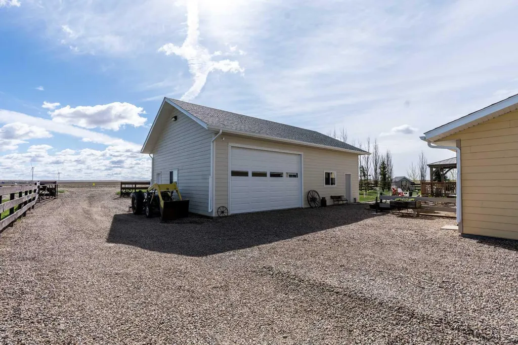 110033 Range Road 103 Rural Forty Mile No. 8 County Of AB T0K 0G0